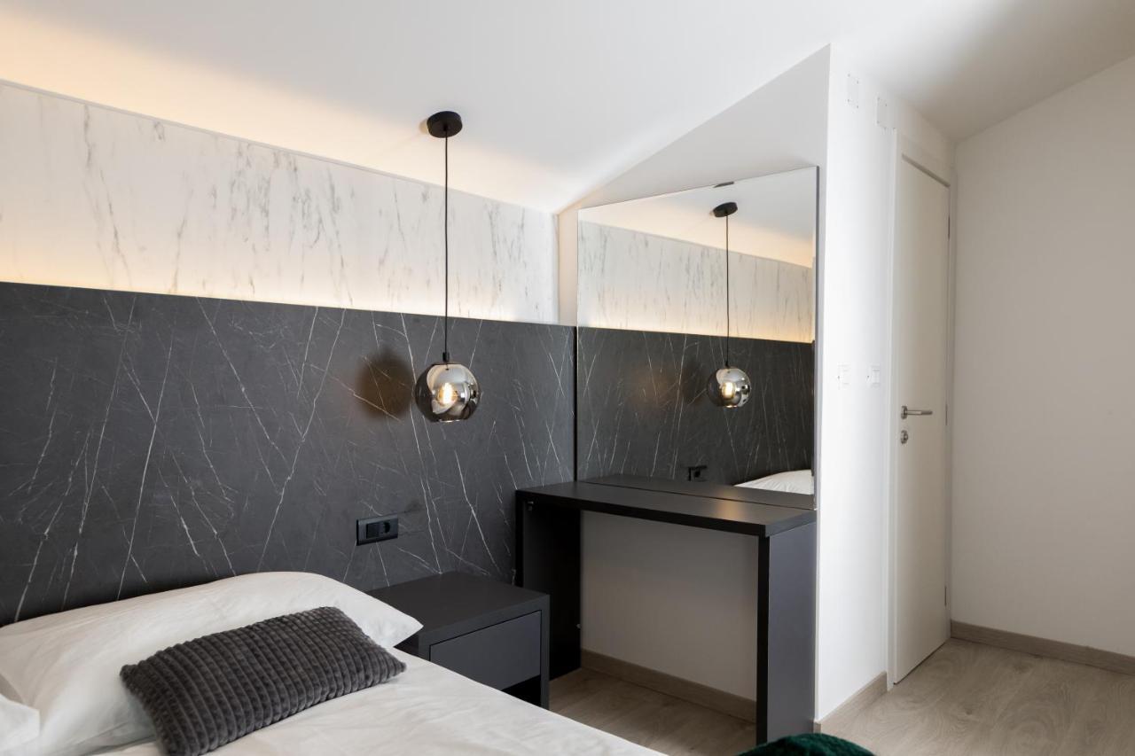 Boutique Suites Joyce Medulin With Free Parking Экстерьер фото