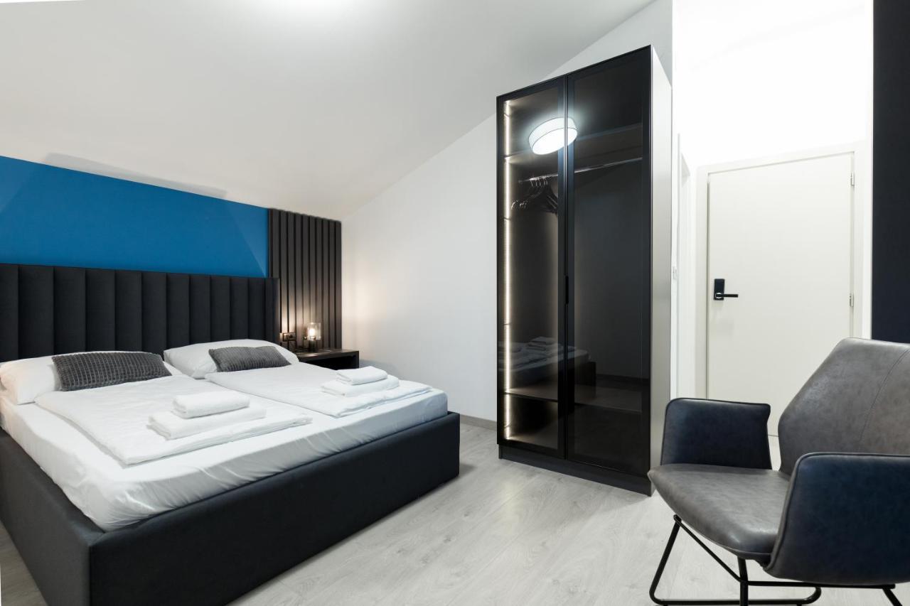 Boutique Suites Joyce Medulin With Free Parking Экстерьер фото